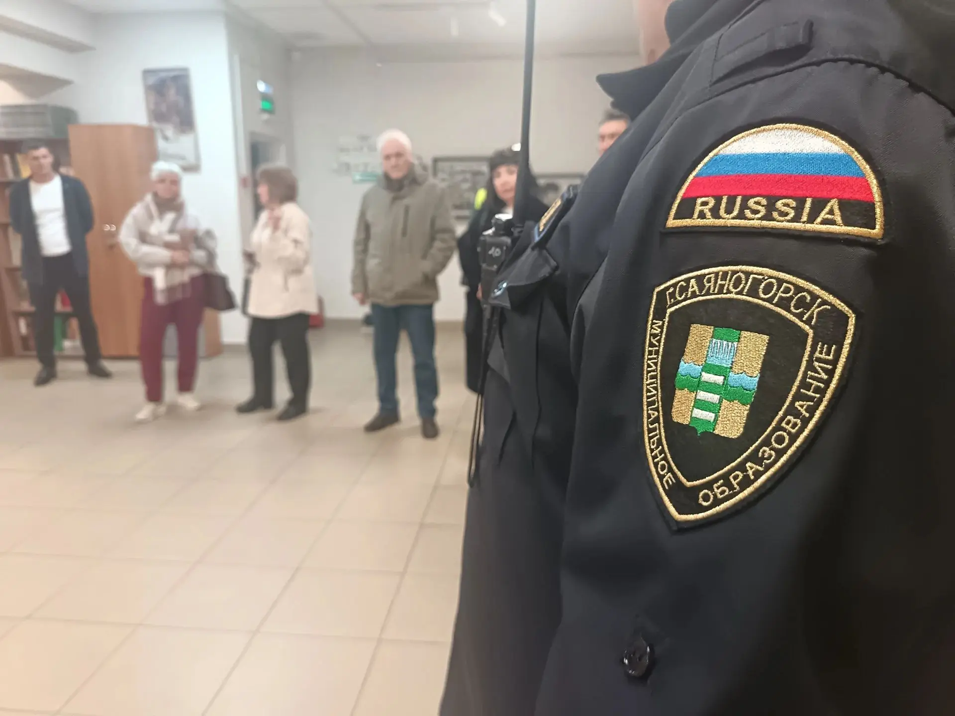 Сегодня в Саяногорске прошли штабные учения по гражданской обороне. Главная цель - пров...