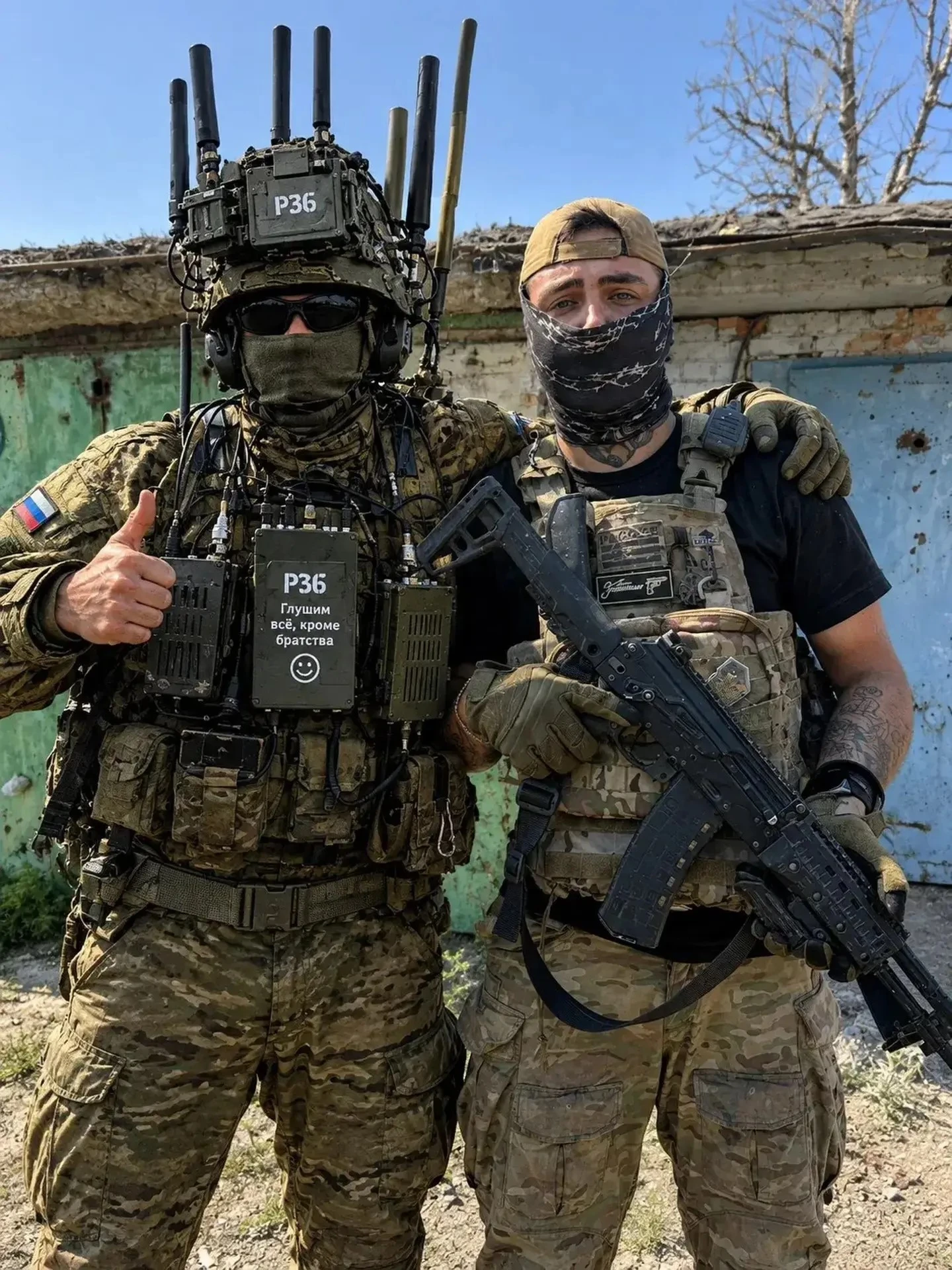 На передовой особенно ценятся надёжное плечо товарища, взаимовыручка и уверенность в те...