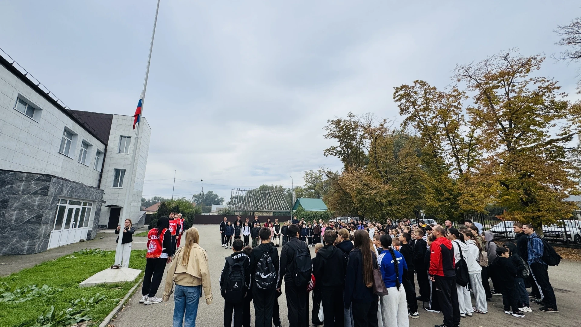 В Грачёвской школе прошёл фестиваль ГТО для почти 160 школьников округа