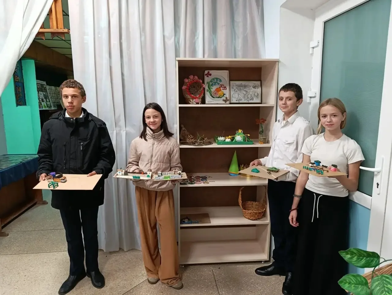 🏡 Мир своими руками: участники клуба «Таврида» попробовали себя в роли скульпторов!