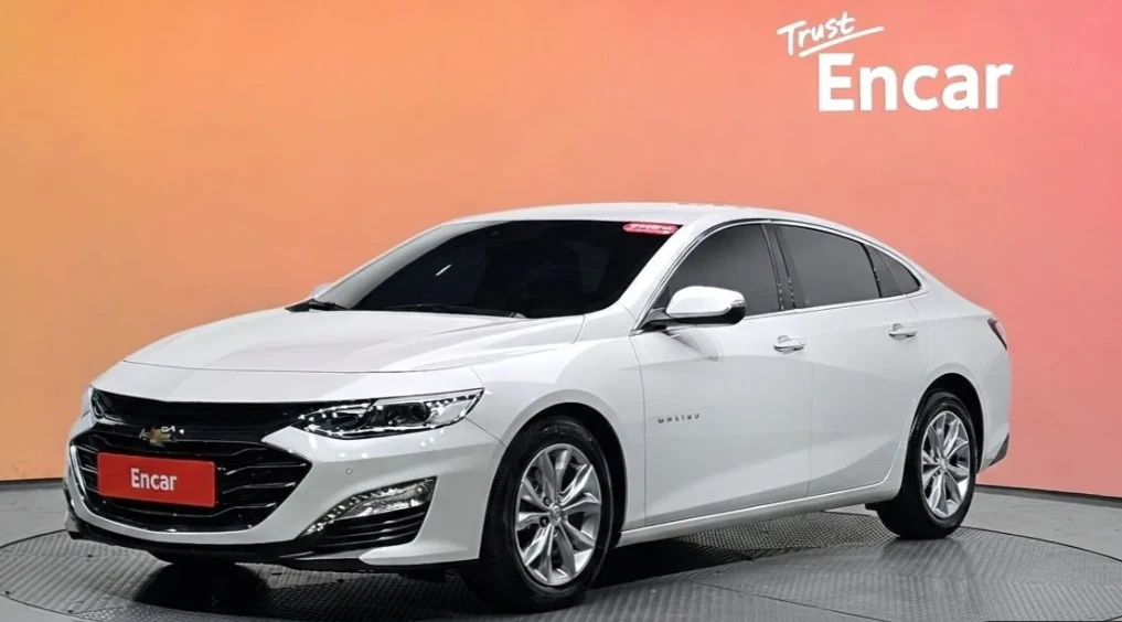 Практичный американский бизнес-седан! Chevrolet Malibu — комфорт, экономичность и богат...