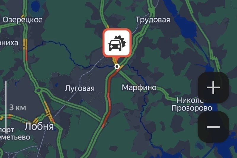 Череда аварий случилась в Мытищах на Дмитровском шоссе