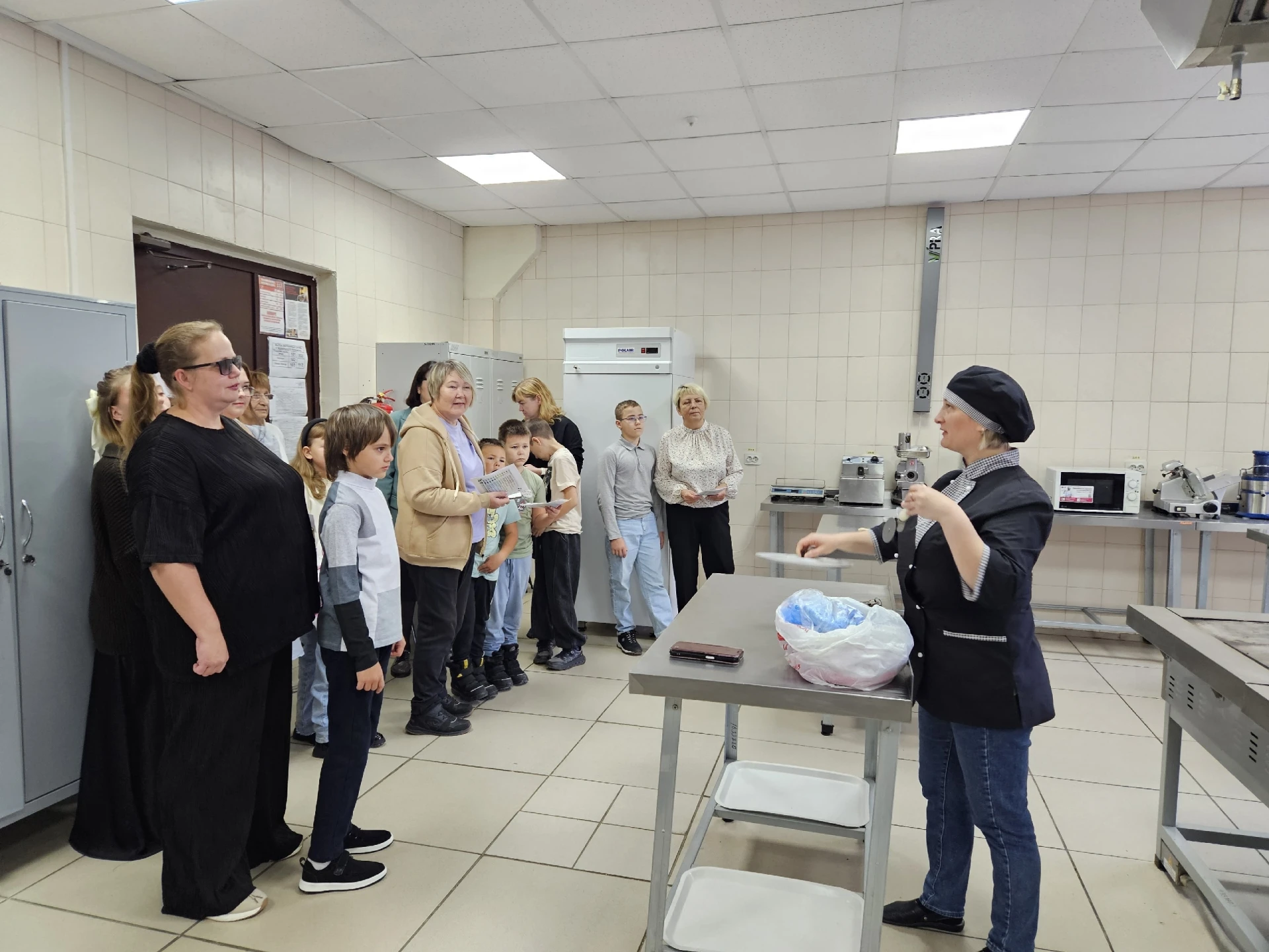 Глядите, какое интересное мероприятие придумали в РМТ. Там устроили День семейного общения