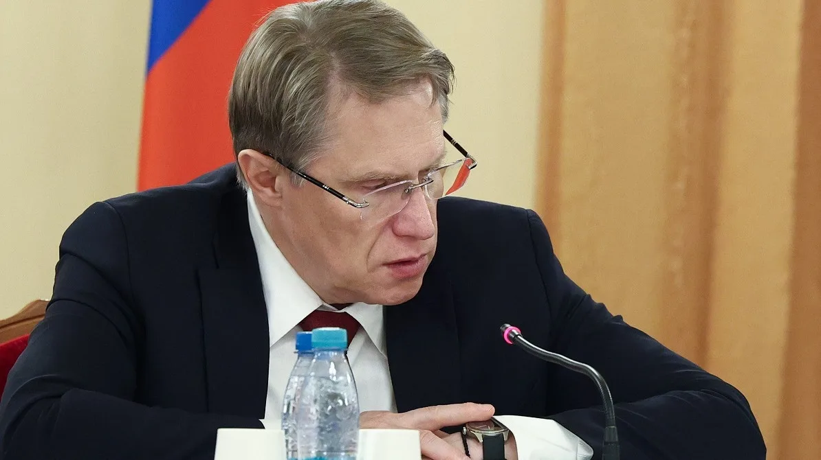 Минздрав РФ отчитался о положительной динамики по преодолению кадрового дефицита. В рег...