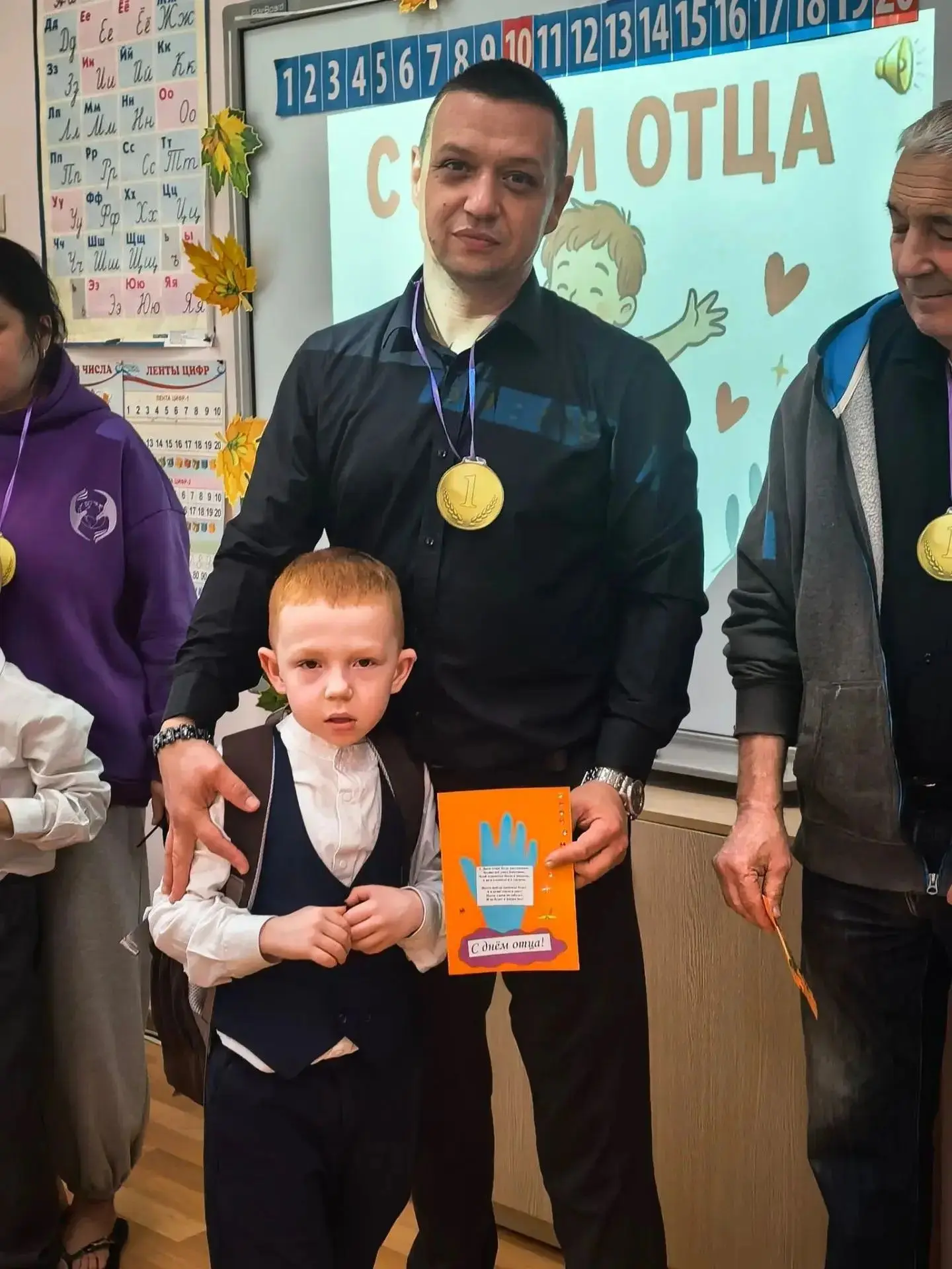👨‍👦 Скоро День отца! В преддверии праздника советник директора по воспитанию совместн...