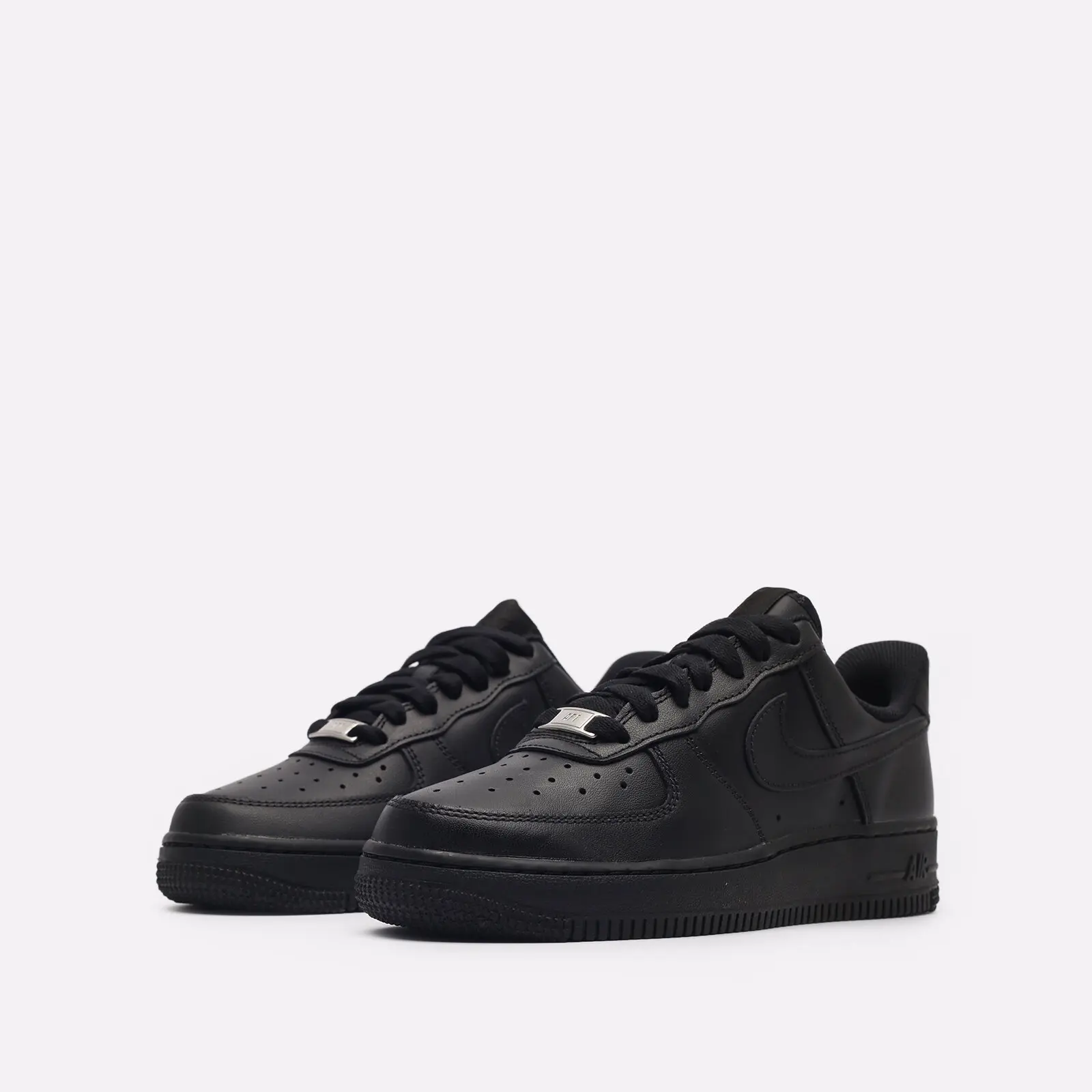 Кроссовки NIKE Air Force 1 '07, размер 41, черный