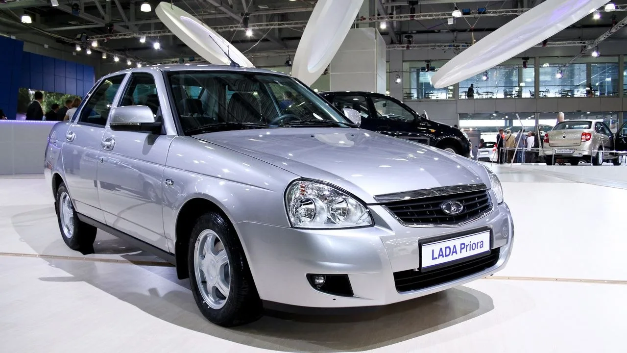🚘 В России назвали самые подешевевшие автомобили с пробегом: какие модели возглавили р...
