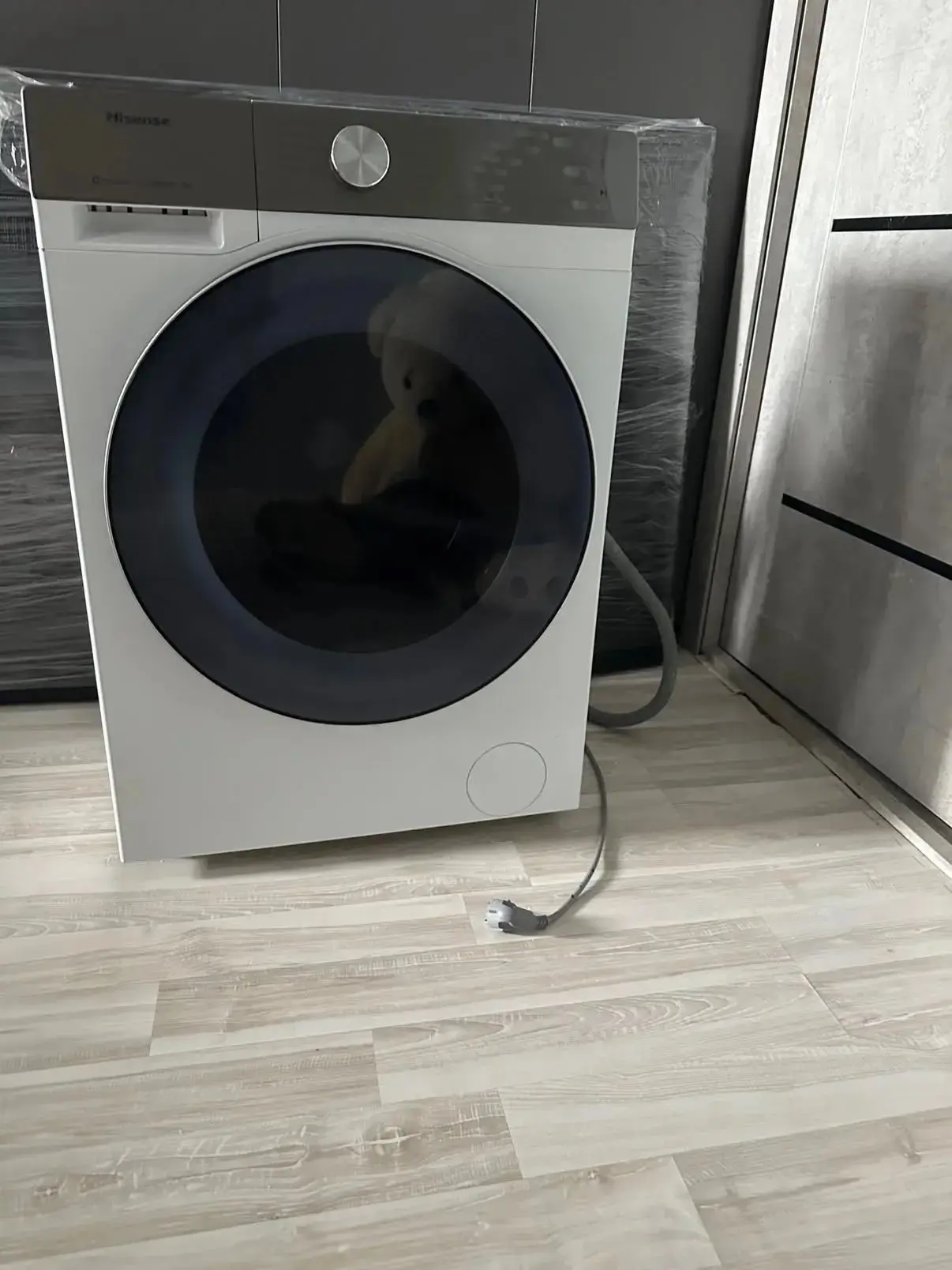 Продаю Стиральная машина Hisense