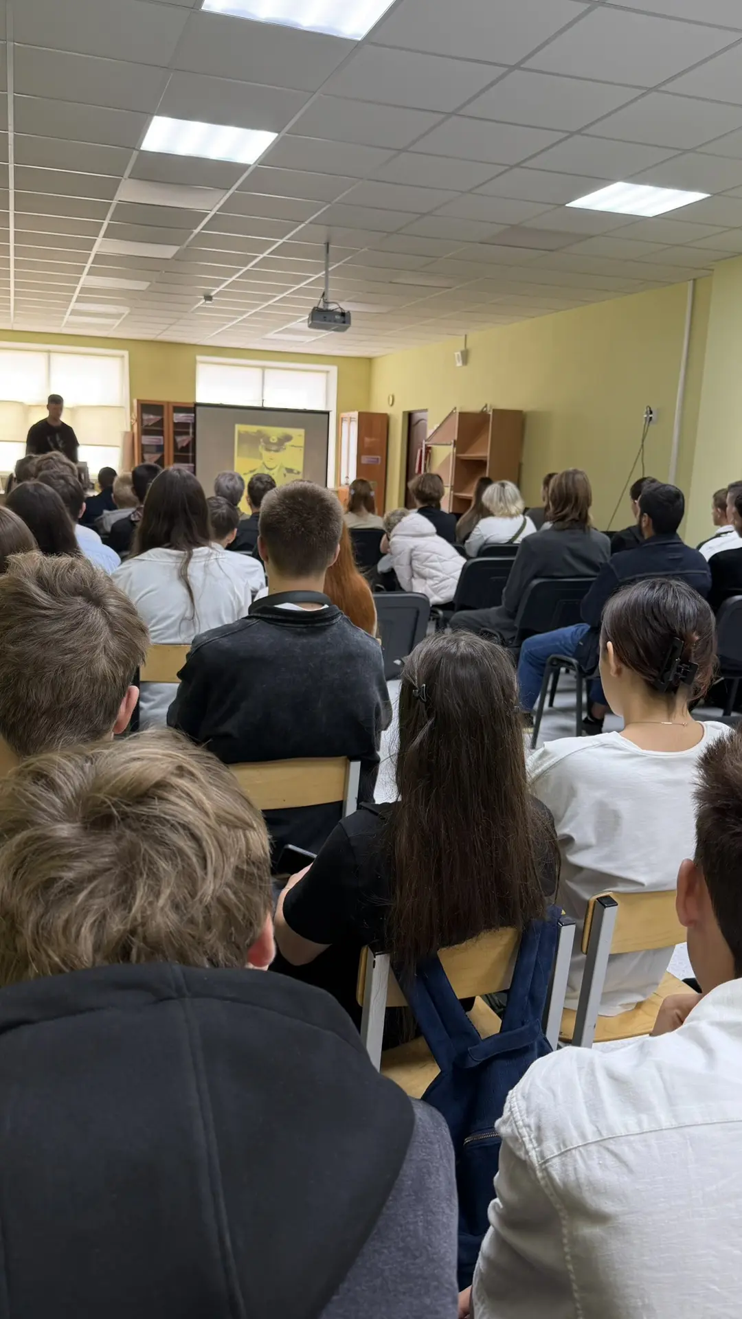 Сегодня  для старшеклассников МКОУ СОШ 15, 20 и 9   состоялась профориентационная встре...
