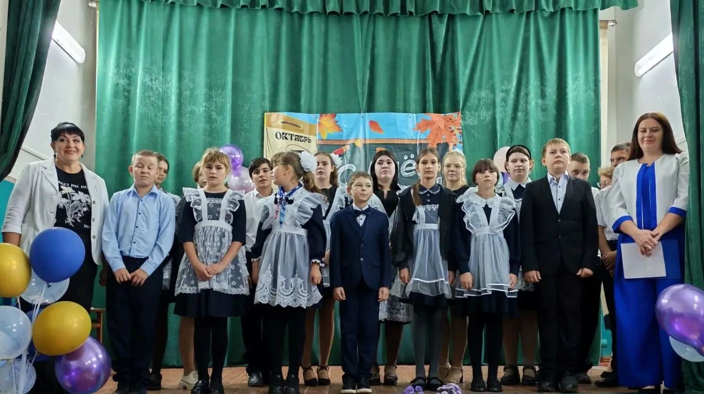 В с. Полтавка состоялся добрый и светлый праздник для тех, кто открывает детям мир знан...