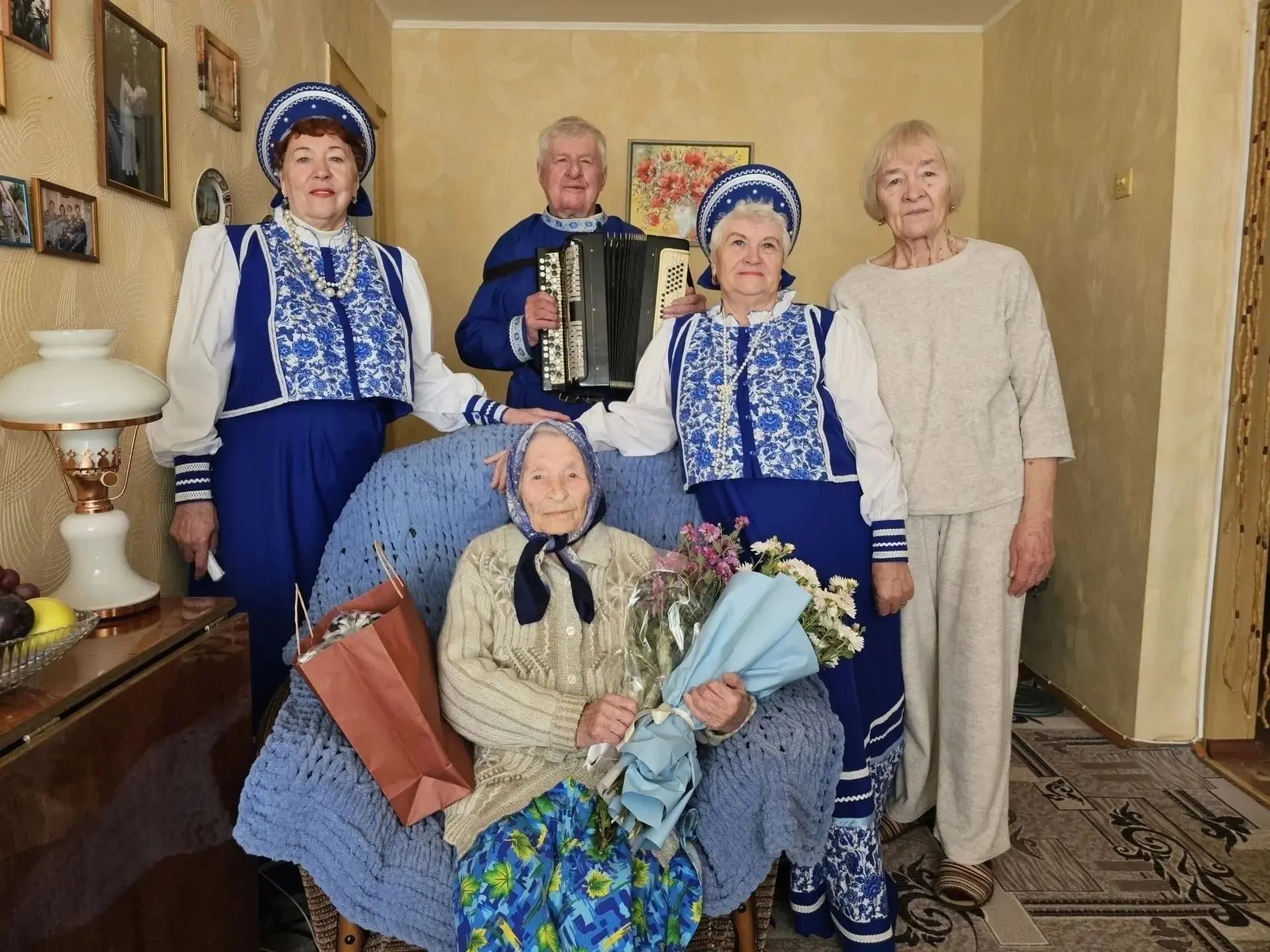 Уроженка села Сурский Майдан Ефросиния Горбатова отметила столетний юбилей.