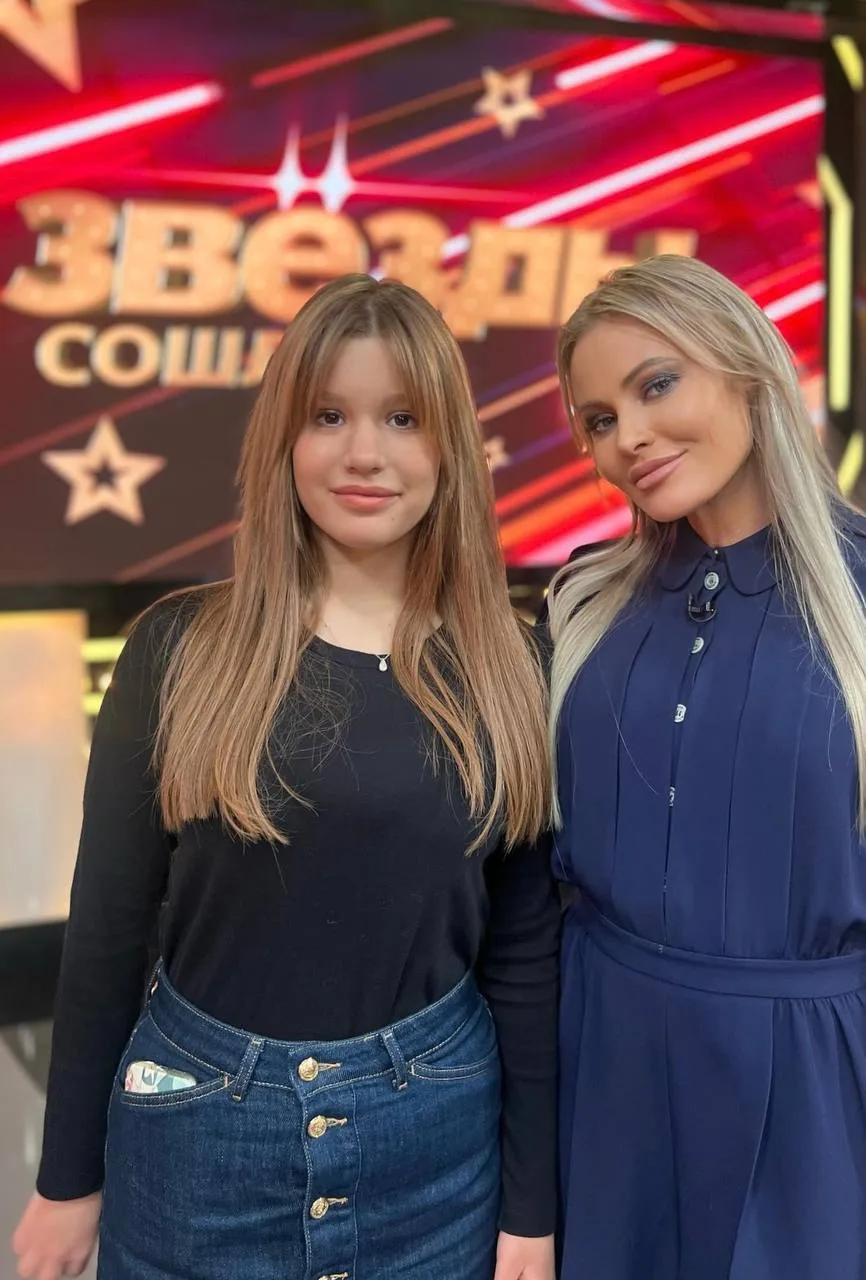 Дочь Даны Борисовой Полина (19) обвинила свою мать в том, что та регулярно ее избивает ...