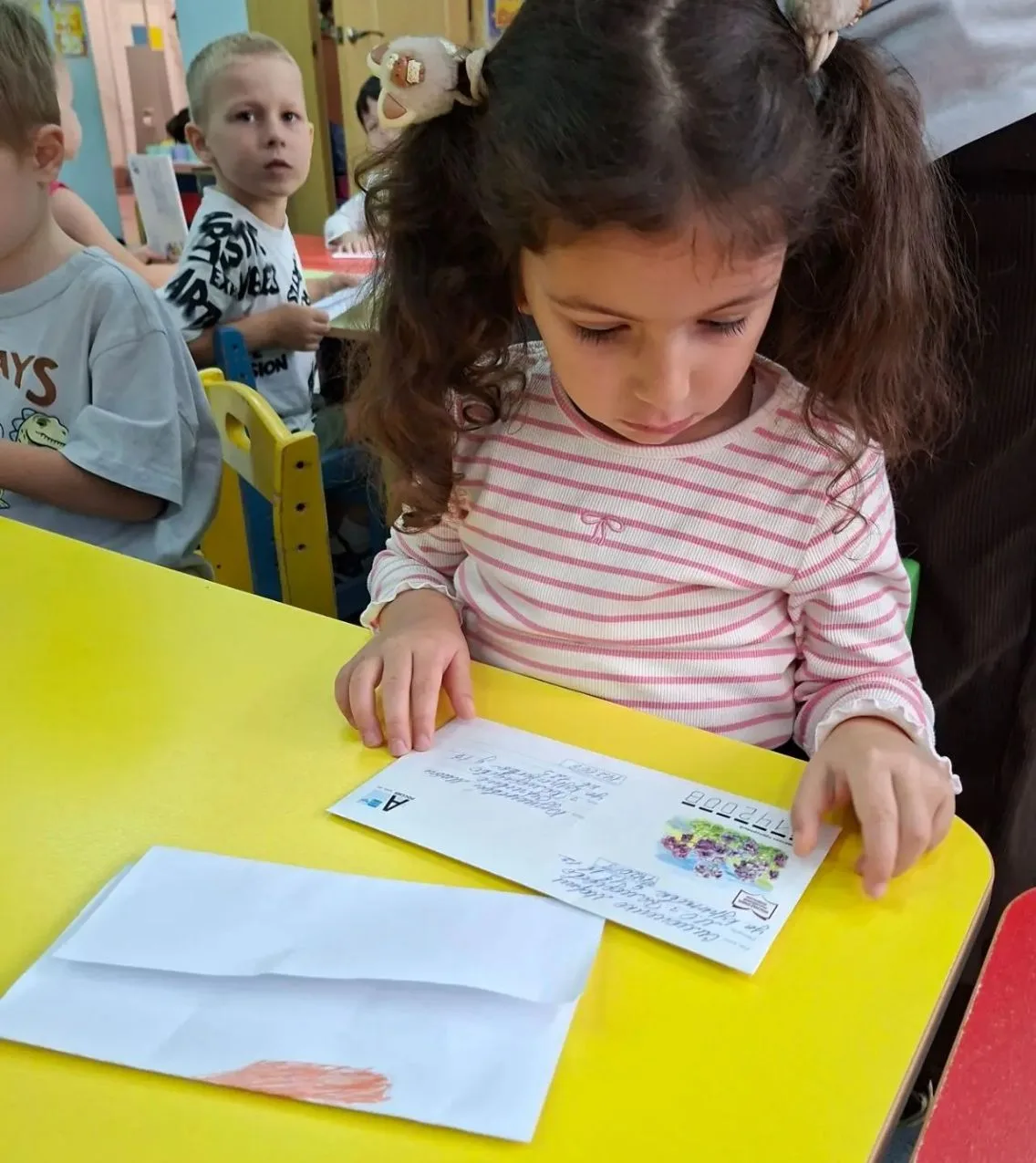 📮 «Письмо летит к тебе!»: как группа «Одуванчик» дошкольного отделения "Ласточка" осва...