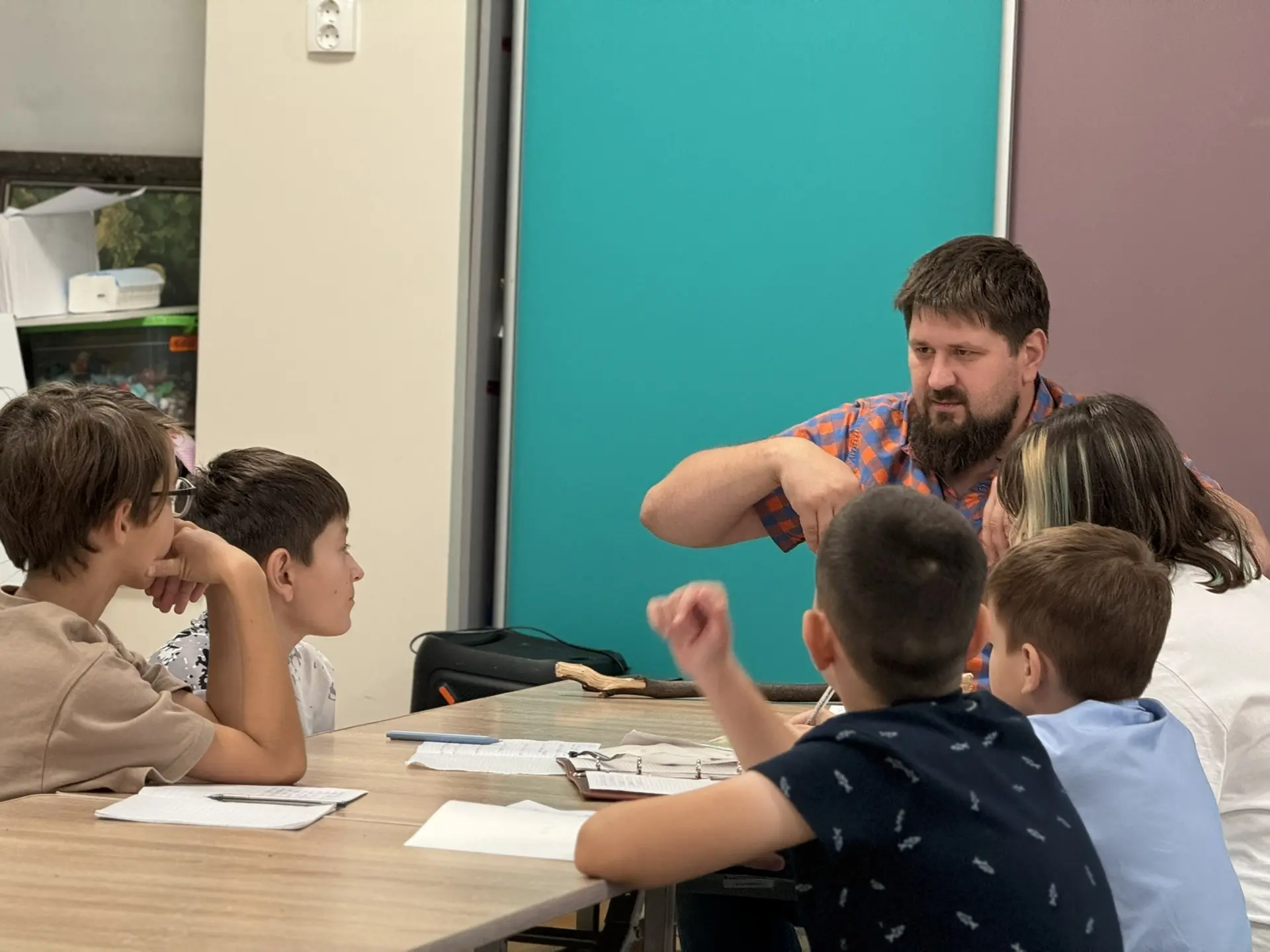🪨 В «Школе археологии» прошлое можно исследовать на практике!