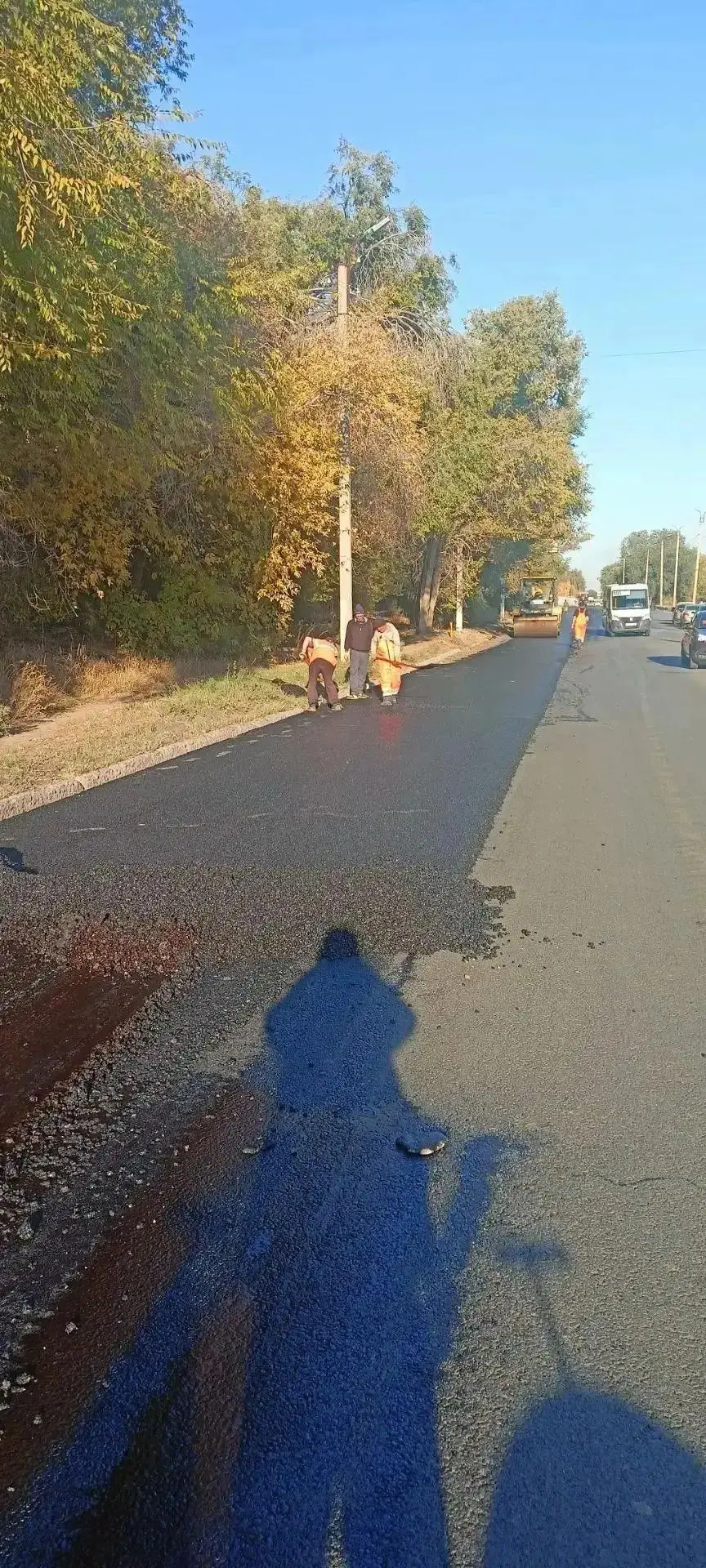 В Новотроицке завершают ремонт дороги в Аккермановку