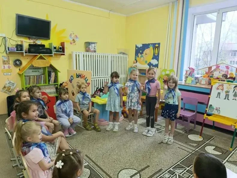 Юные орлята -дошколята подготовительной группы "Пчёлки" МБДОУ д/с №4, завершили работу ...