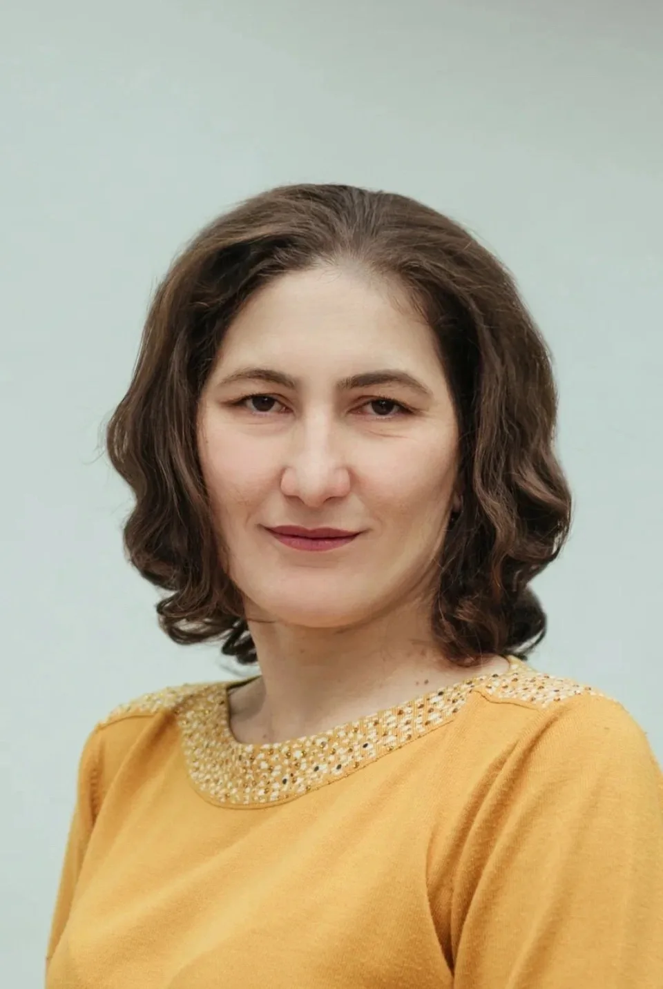 С Днем рождения, Мадина Хазретовна, В этот праздник и счастливый час, От души и сердца ...
