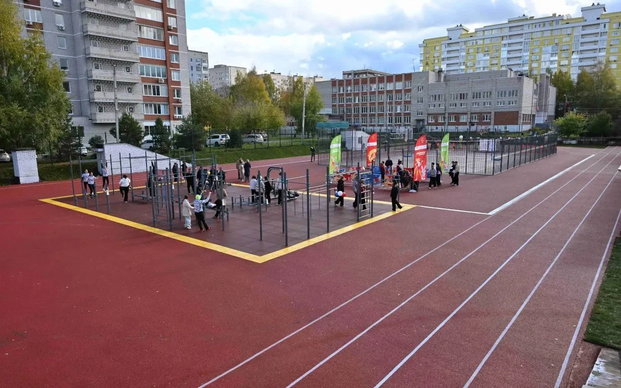 🏃 В Ижевске на территории гимназии №83 открыли «умную» спортплощадку