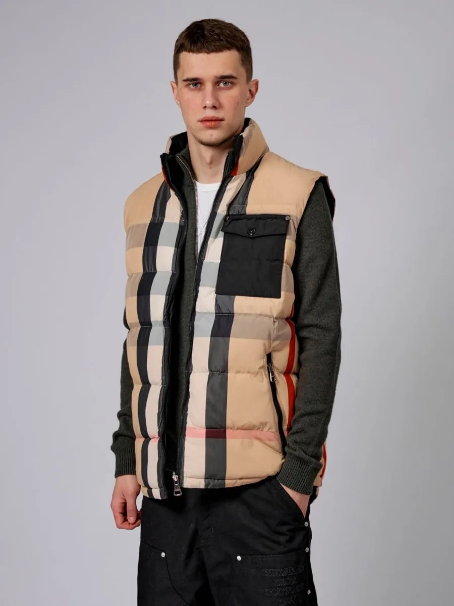 Жилет Burberry