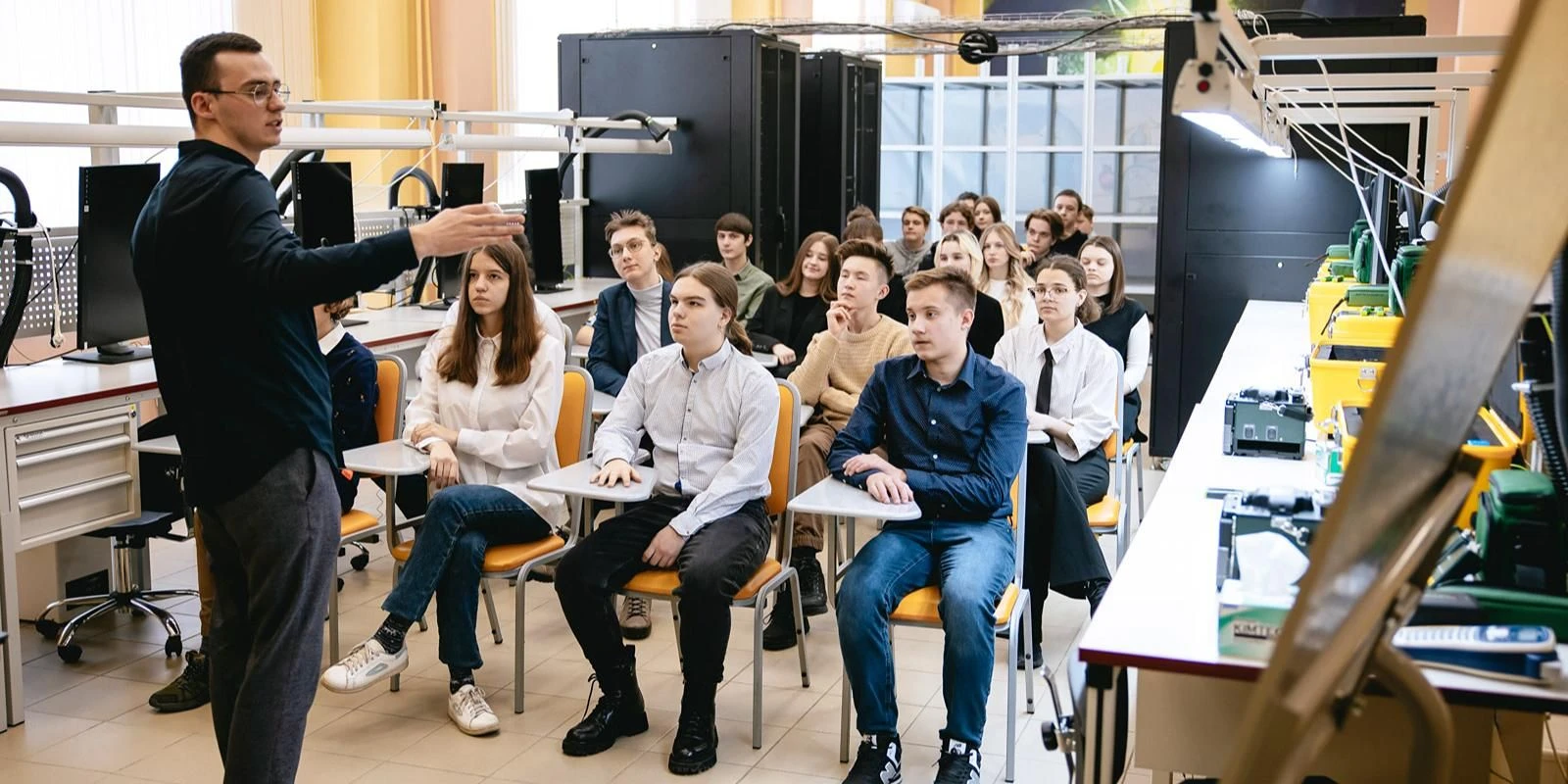 🏢 Единый день открытых дверей в колледжах Москвы: 55 колледжей, более 200 мастер-классов