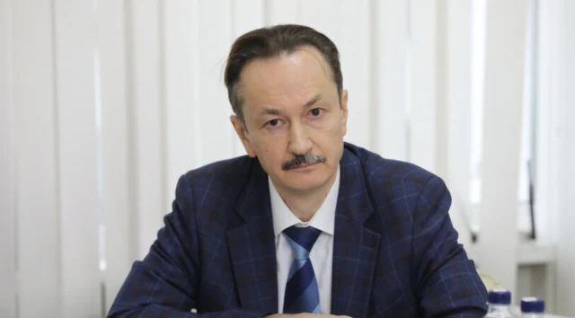 📰 Александр Семиров, директор педагогического института ИГУ, рассказал о бюджетных мес...
