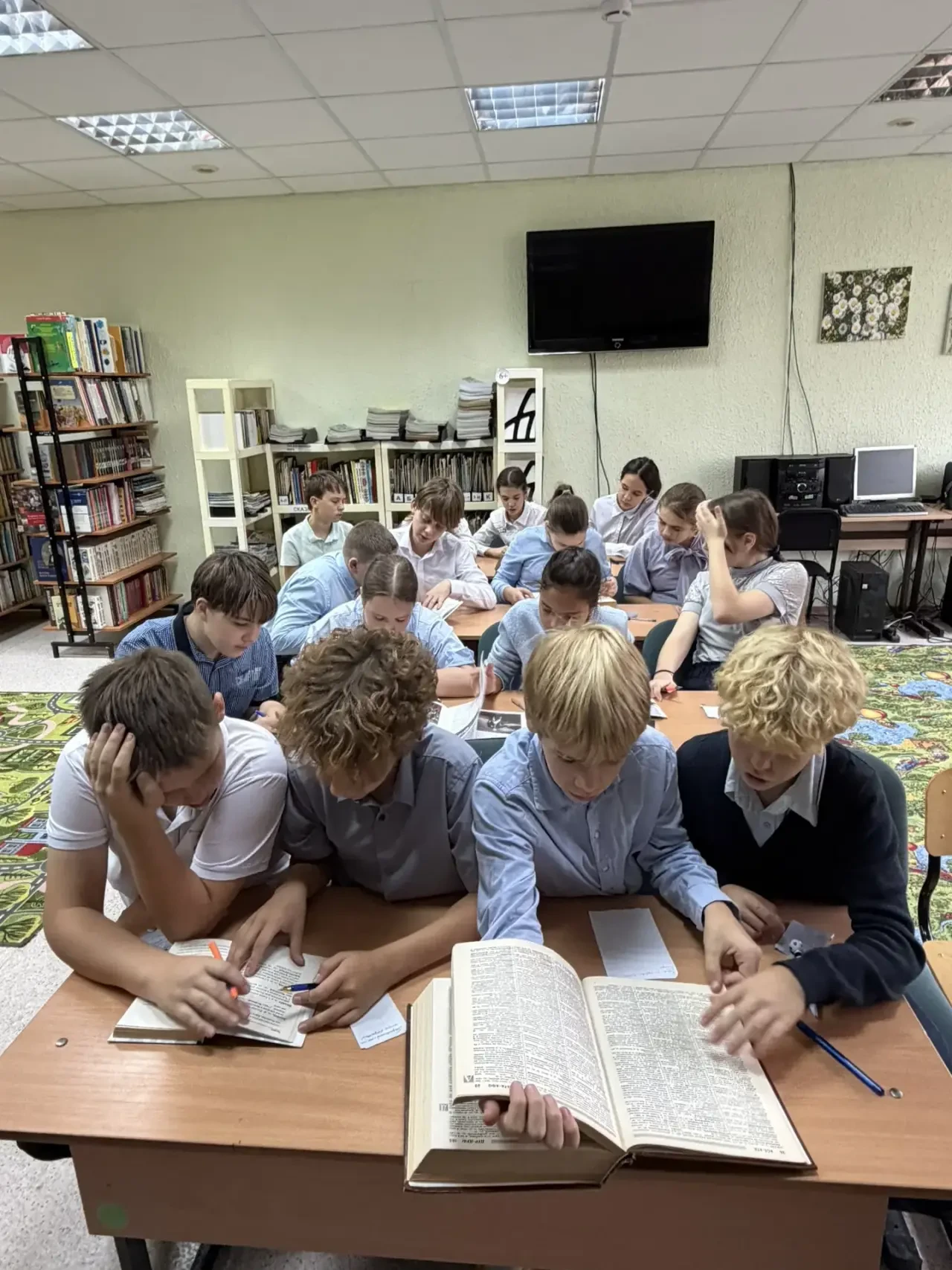 🤝 Вместе весело искать!