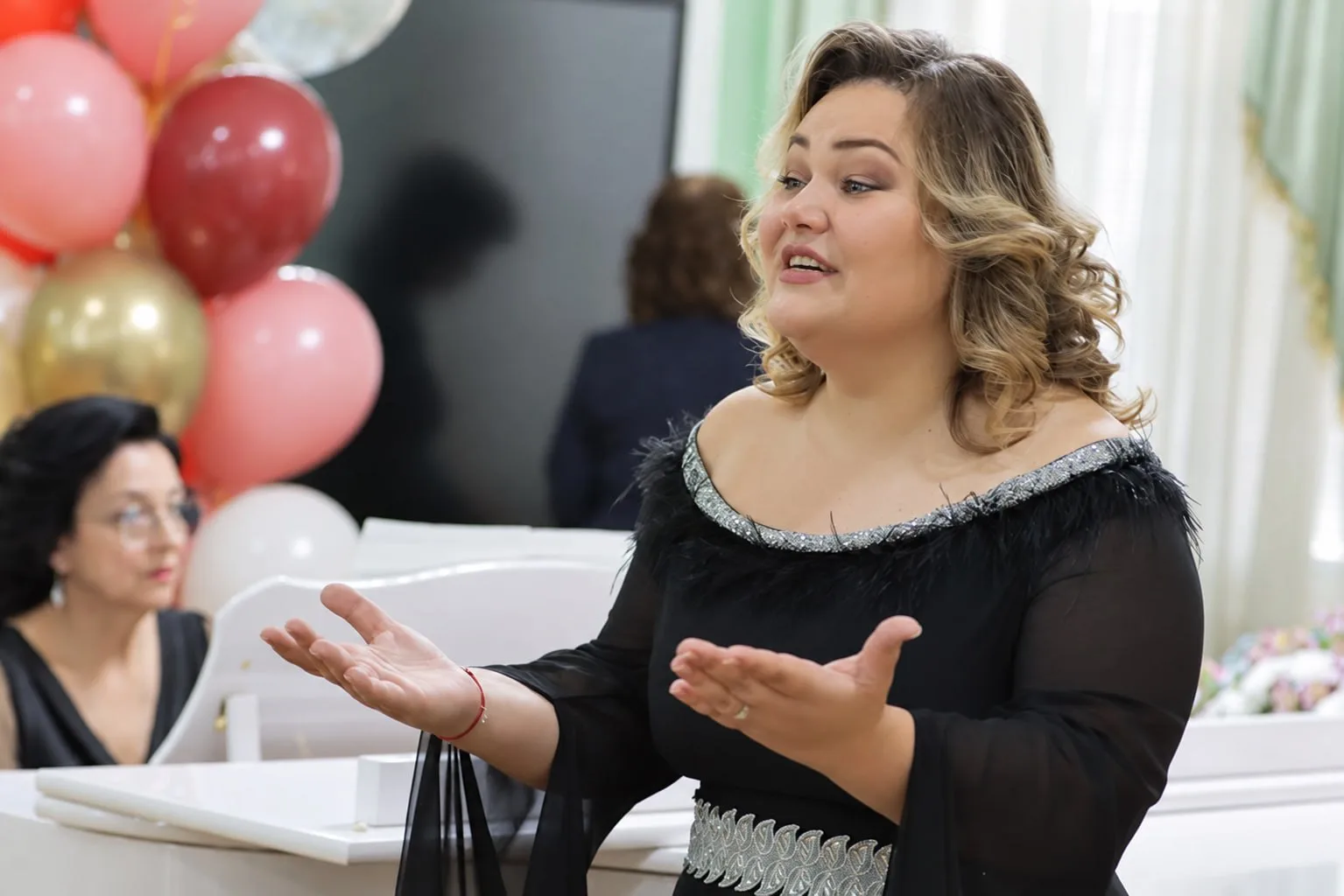 Вокалистка Донецкой филармонии представила программу о русском романсе