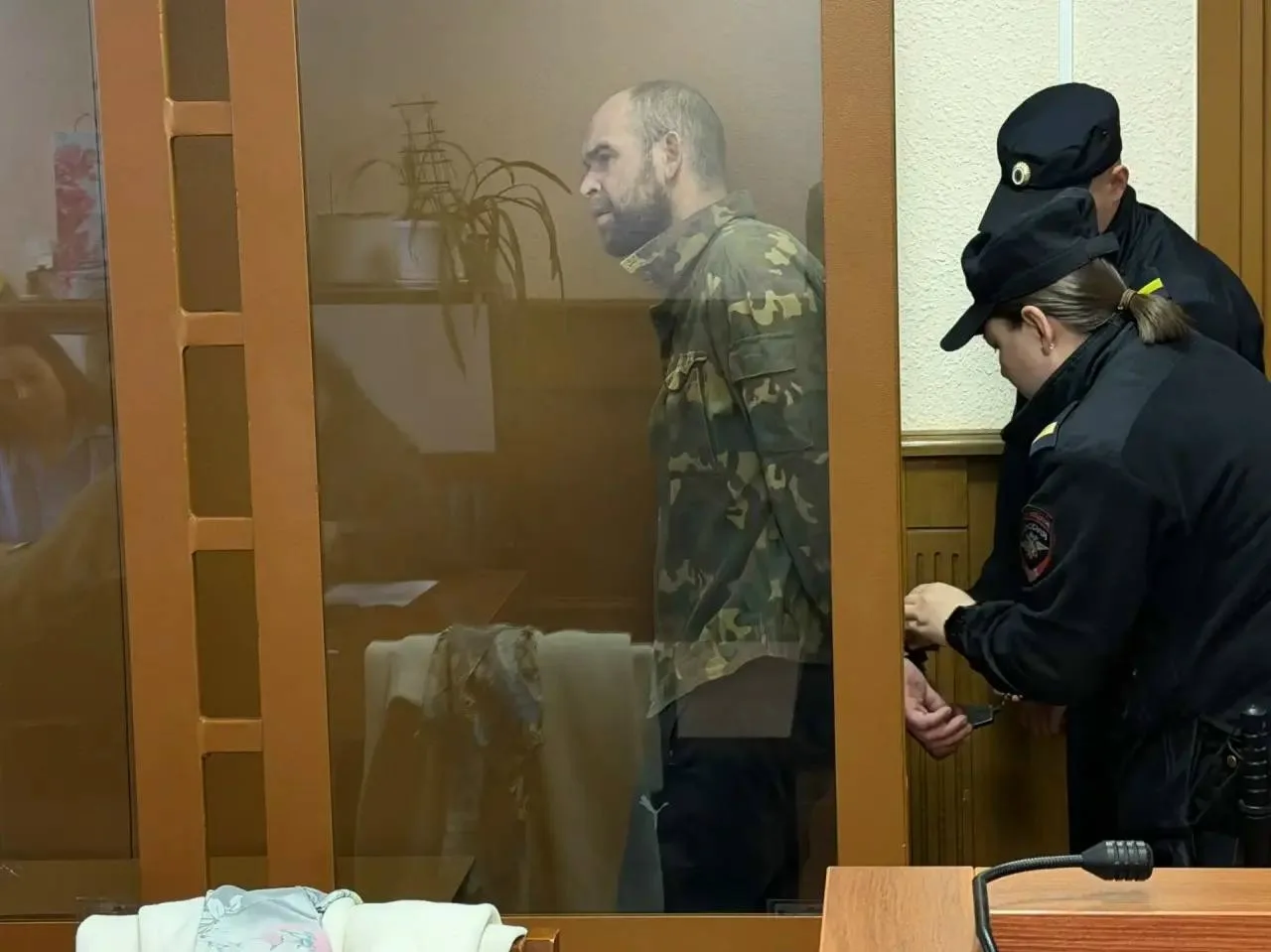 Нож, скалка и «не возражаю»: чем закончилась ссора на улице Композиторов