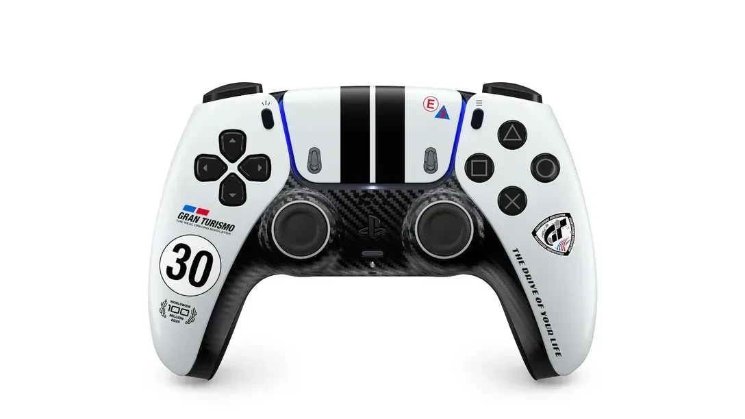 Анонсирована новая лимитка DualSense – по Gran Turismo 7