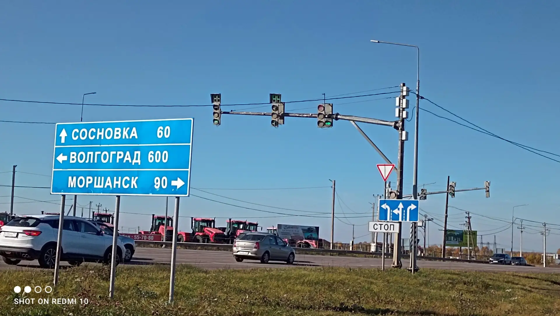 Выезд из Тамбова в Крутых выселках. Если пойти по стрелочке в сторону Моршанска, можно ...