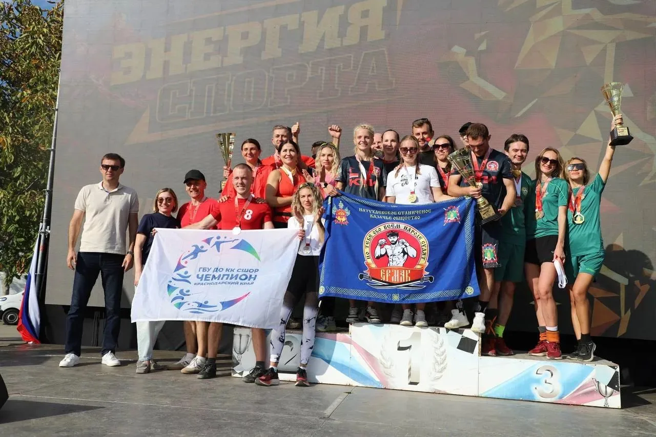 🏃‍♂️ Наш учитель физкультуры — настоящий чемпион!