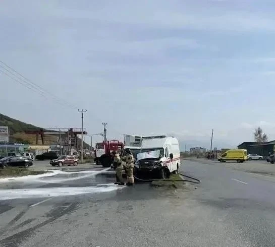 ДТП с участием скорой помощи в Находке — есть пострадавшие