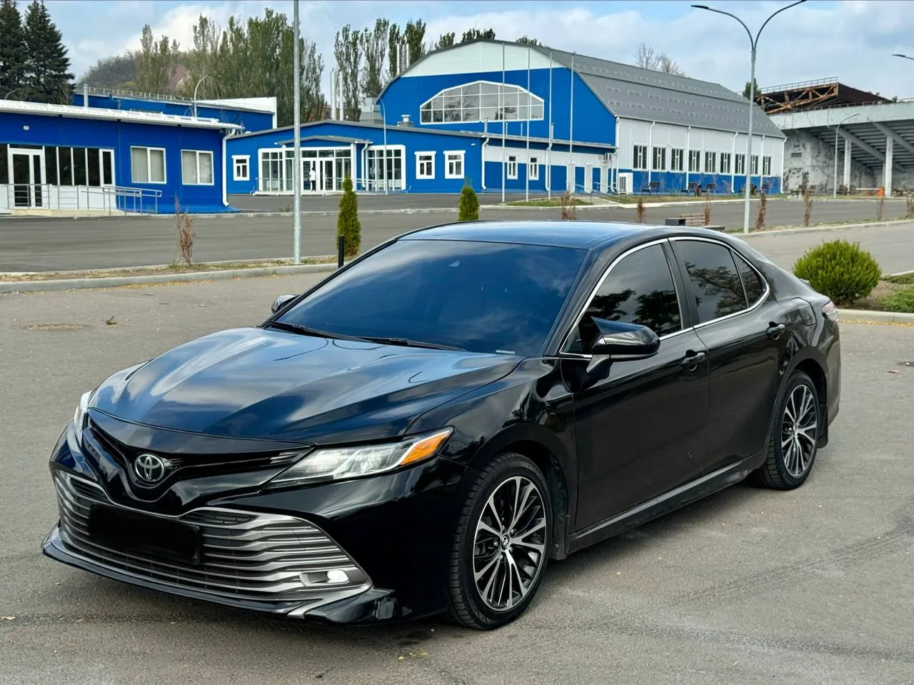 В продаже TOYOTA CAMRY 2018 года