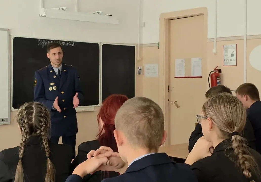✅ В рамках Дня добрых дел и.о. директора Молодежного центра Миндиярова Арина Олеговна в...