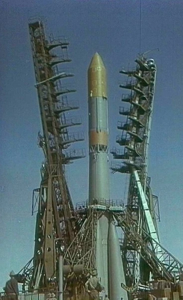 О ракете-носителе Молния (8К78).