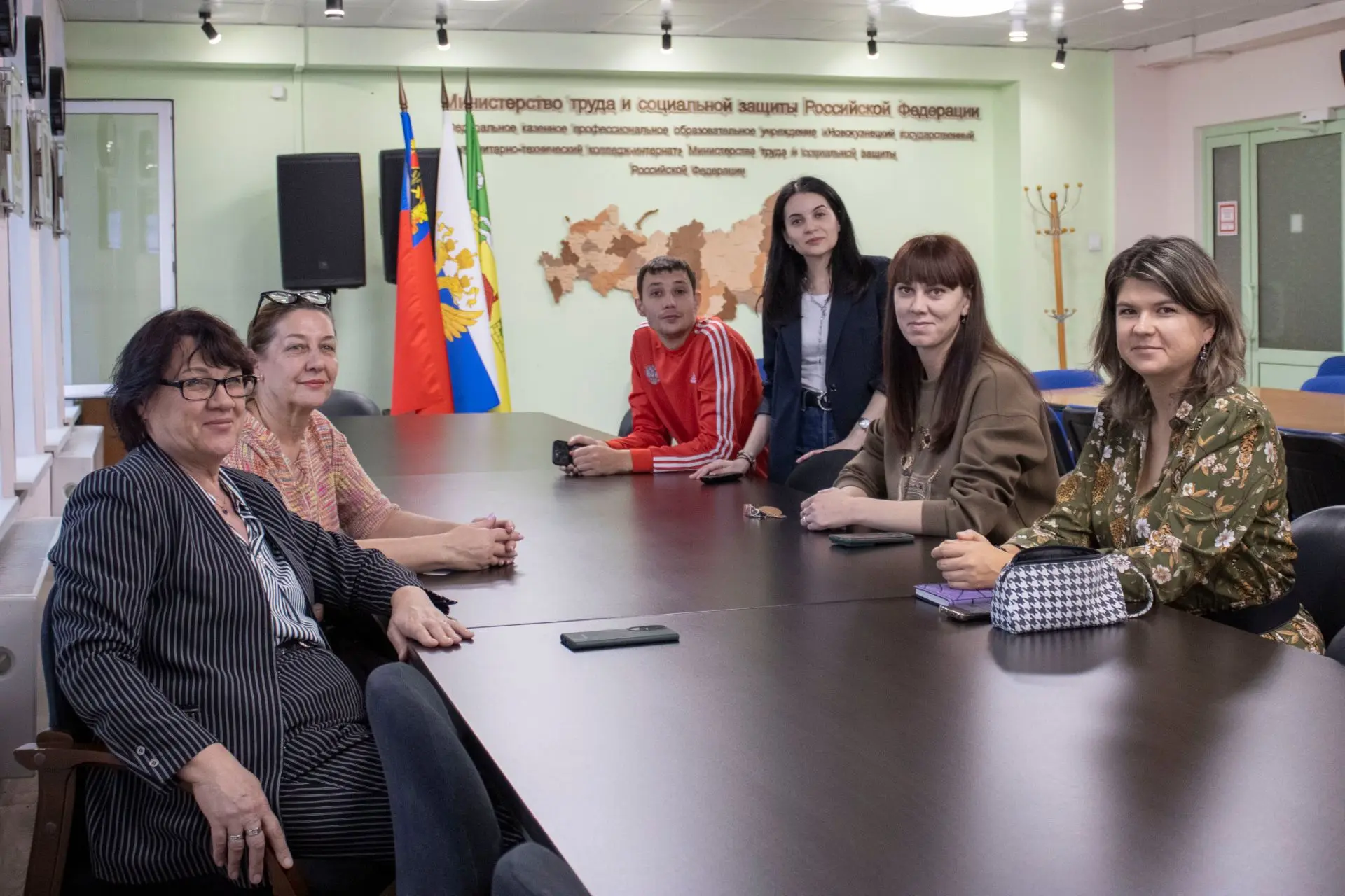9 октября в колледже прошёл обучающий семинар по фотомастерству для педагогов 🎓📸