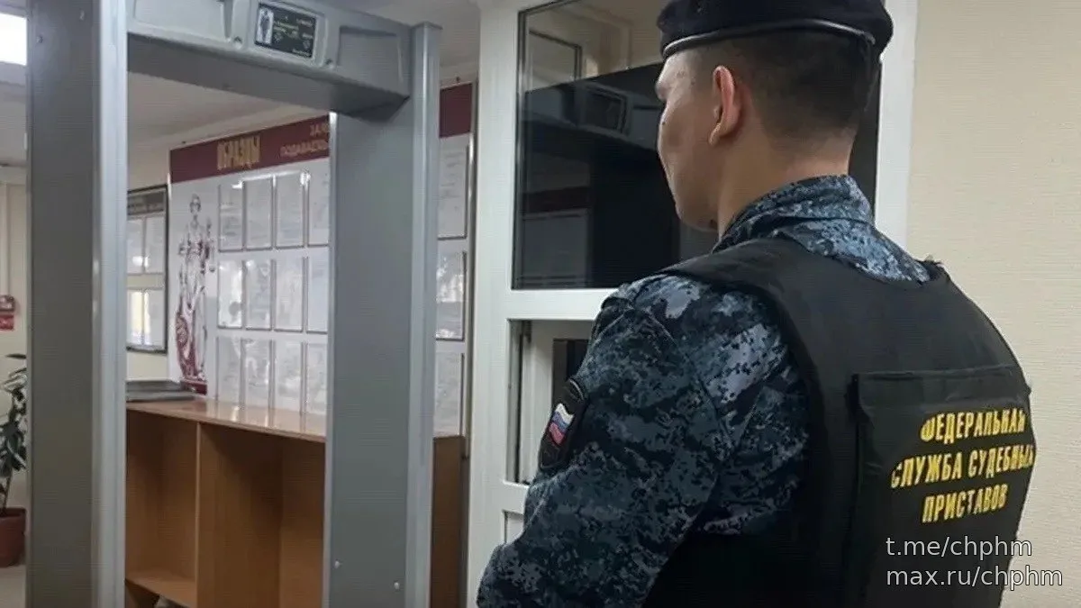 Отца троих детей в Пыть-Яхе арестовали за долг по алиментам