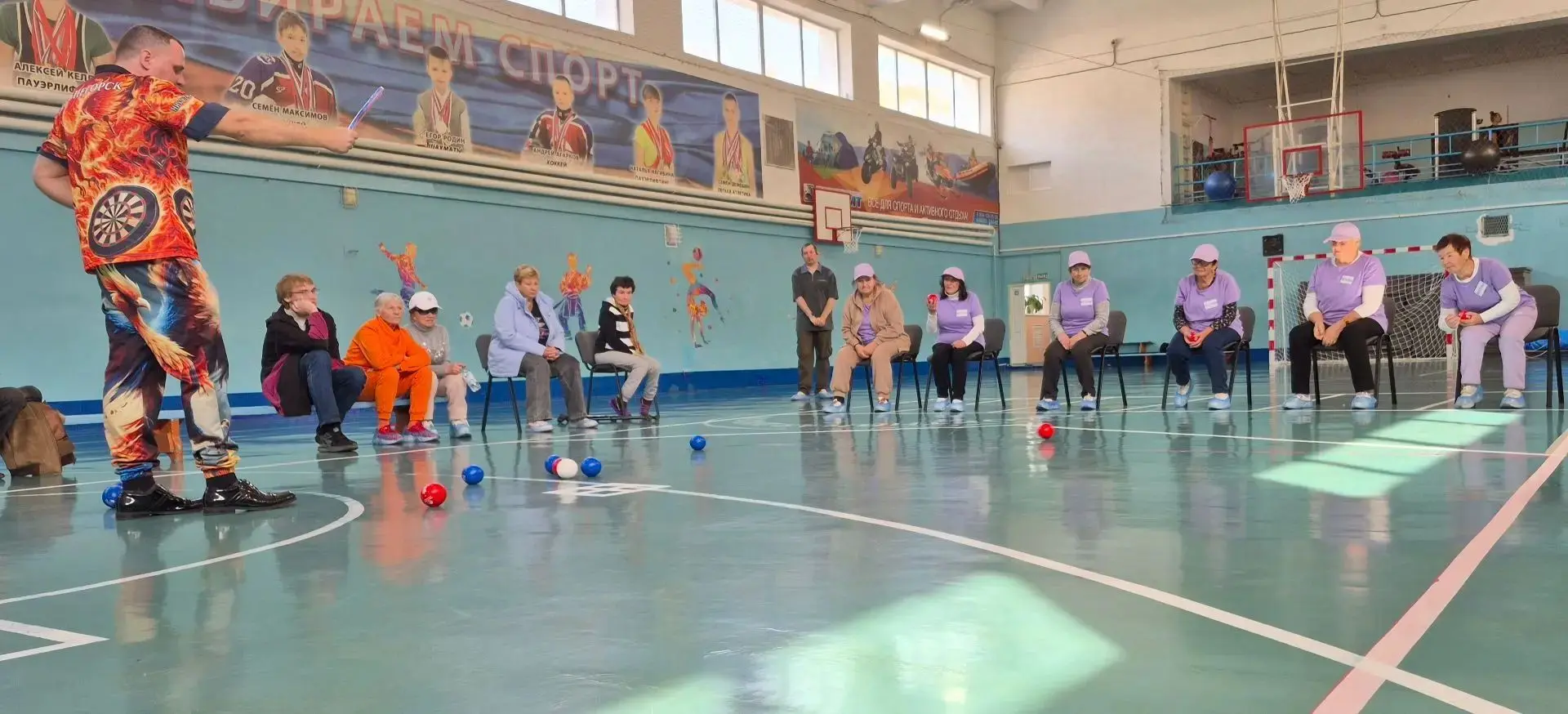 🏆Спорт равных возможностей: в Дальнегорске прошли соревнования по бочче! 🎯