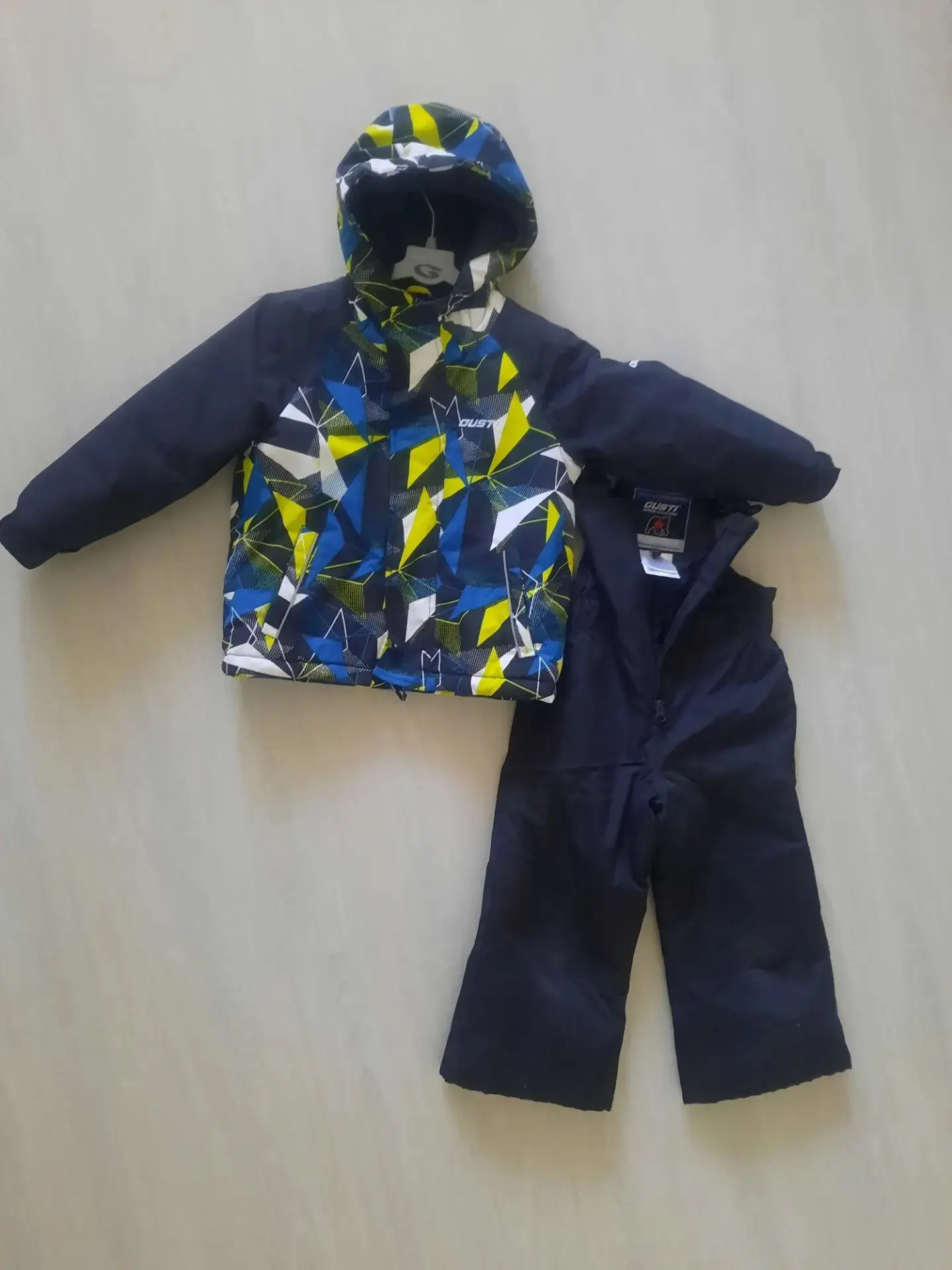 Продам зимний костюм Zingaro  размер 104
