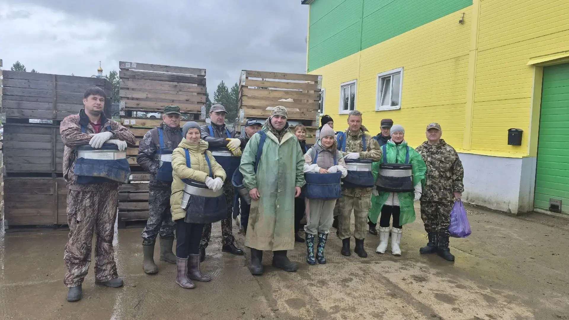 Урожай в Мольгино: наши сотрудники потрудились на славу!