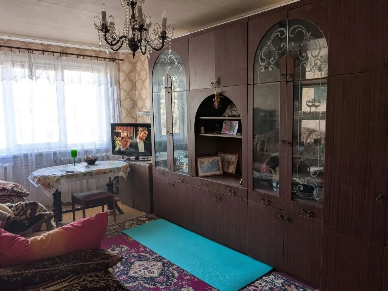 Цена снижена!! Продам 3- комнатную квартиру квартал Комарова в р-не м-н Каштан, комнаты...