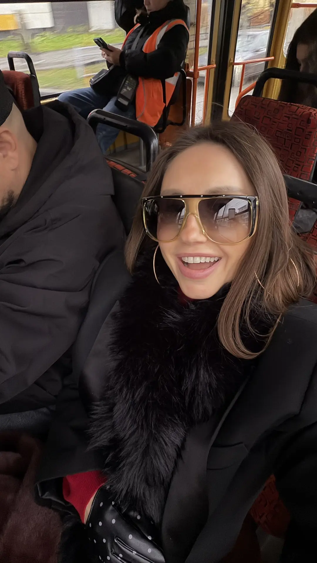 84 рубля за двоих и мы едем в элитный ЖК пить кофе 😹 как меме 😅