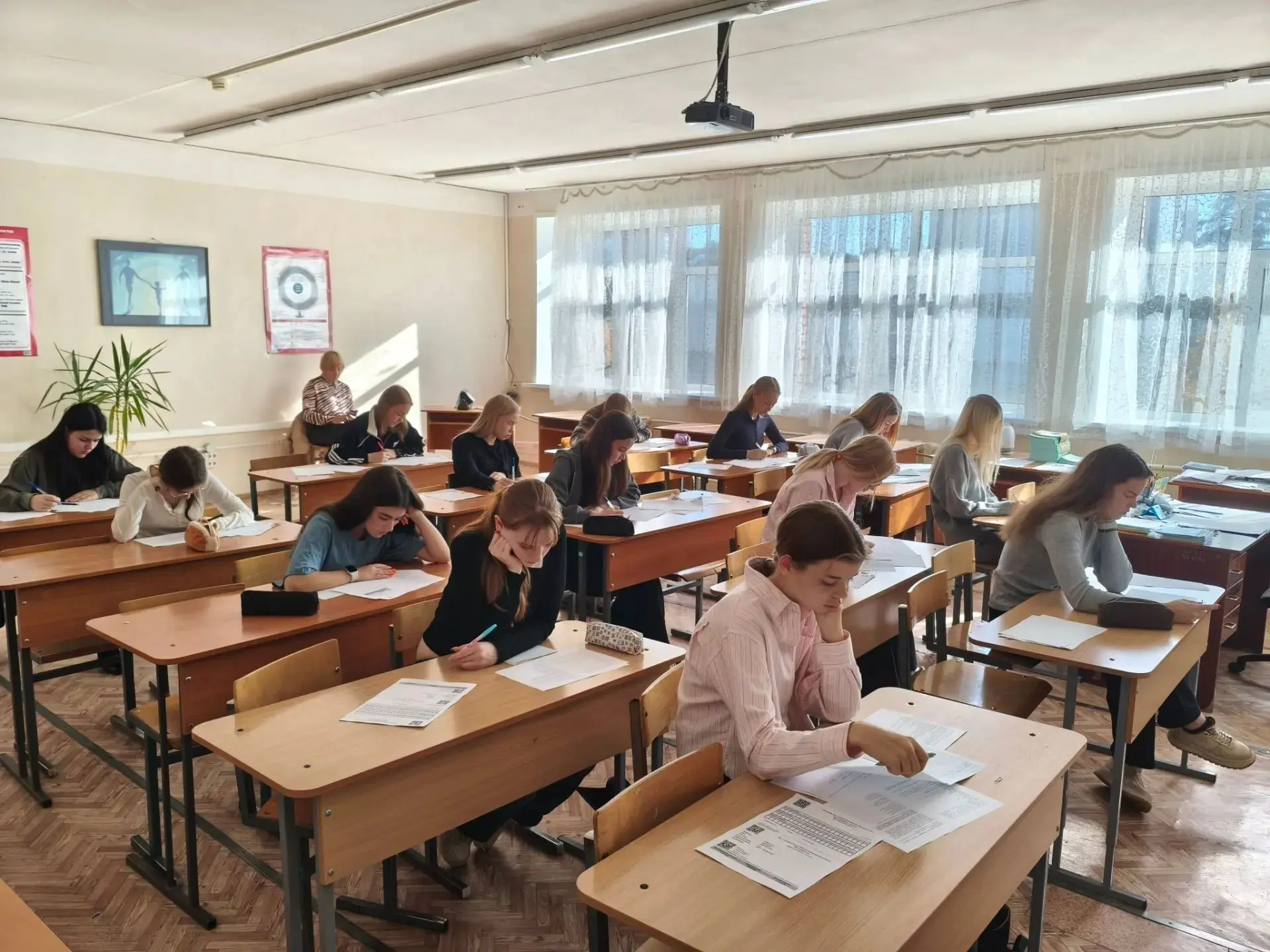 Завершается школьный этап предметных олимпиад.