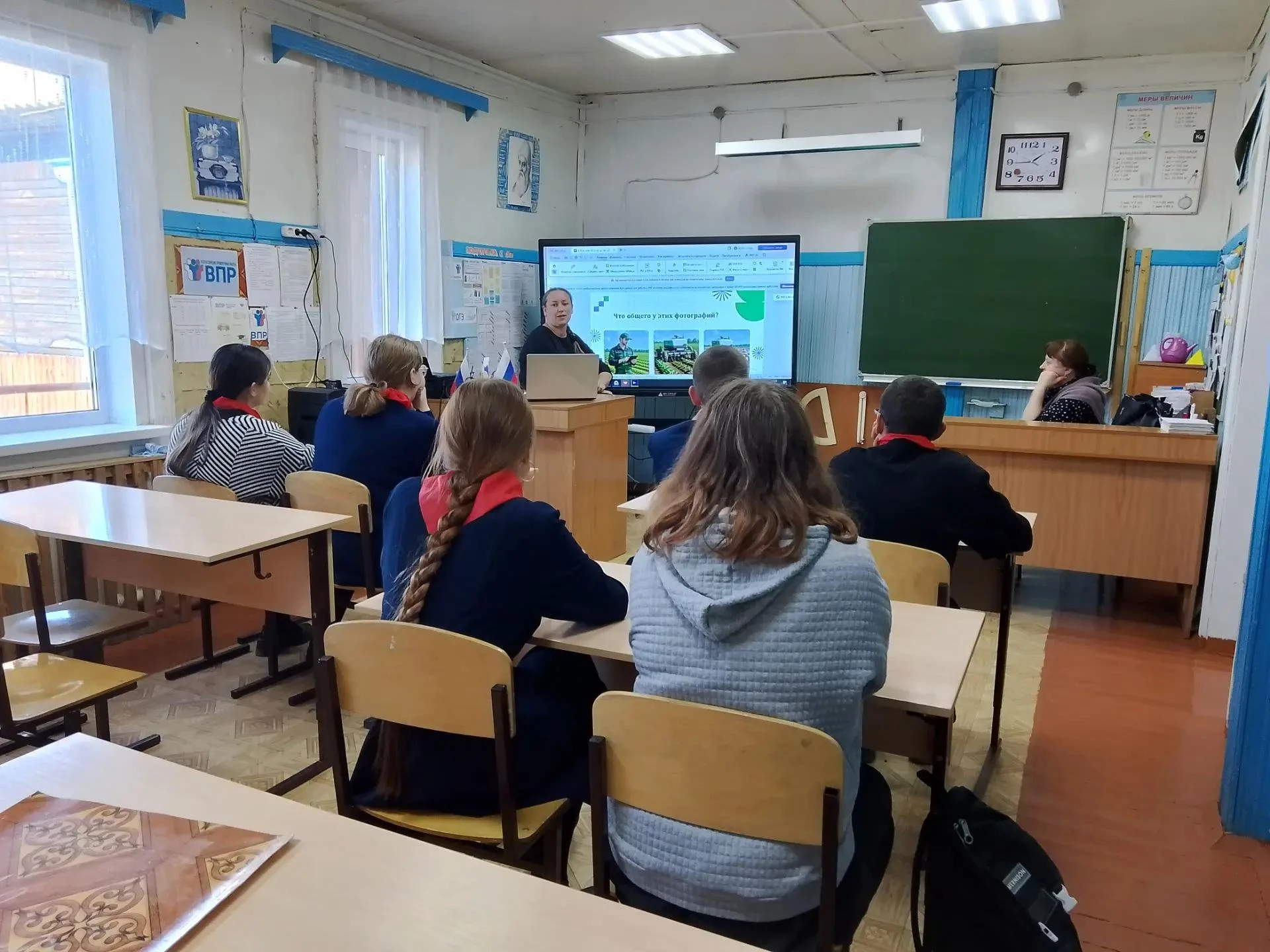 🌾 От поля до прилавка: технологии будущего в сельском хозяйстве Амурской области 🚜