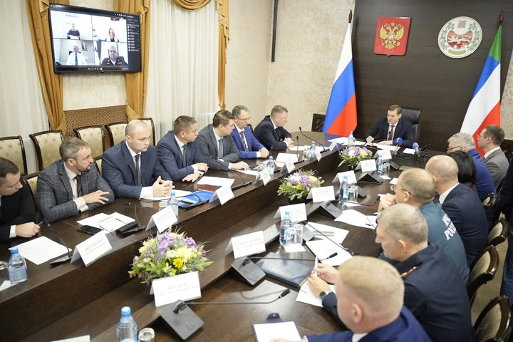 Глава Хакасии заявил о положительной динамике с топливом