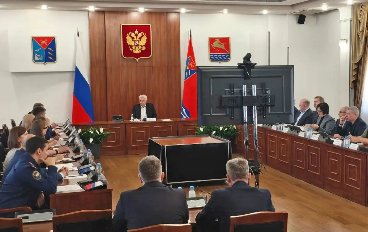 Противодействие коррупции обсудили в правительстве Магаданской области