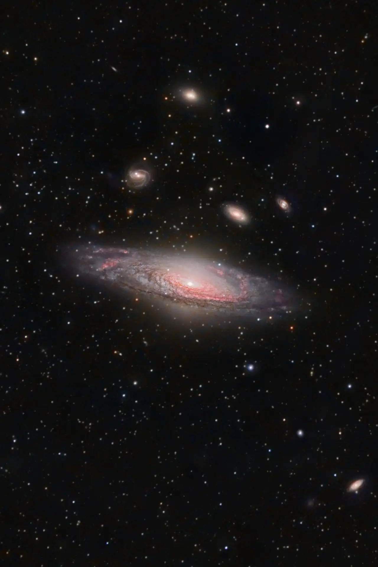 NGC 7331 и дальше [Космокадр 14.09.2023]