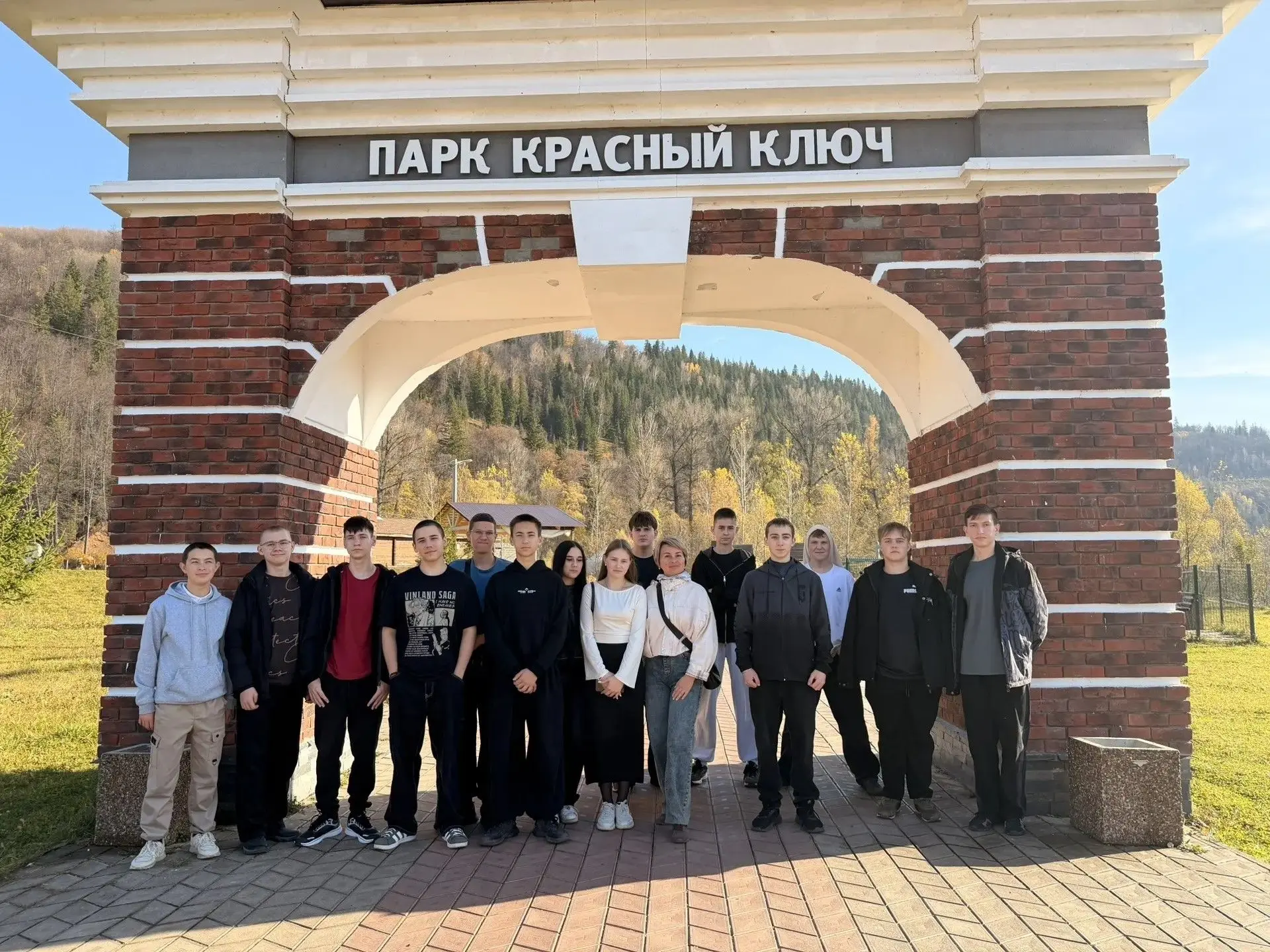 Туда, где оживает природа и история: фотоотчет из поездки по Пушкинской карте