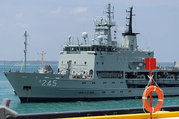 😱На военно-морском судне HMAS Leeuwin в женских душевых нашли скрытые камеры, сообщило...
