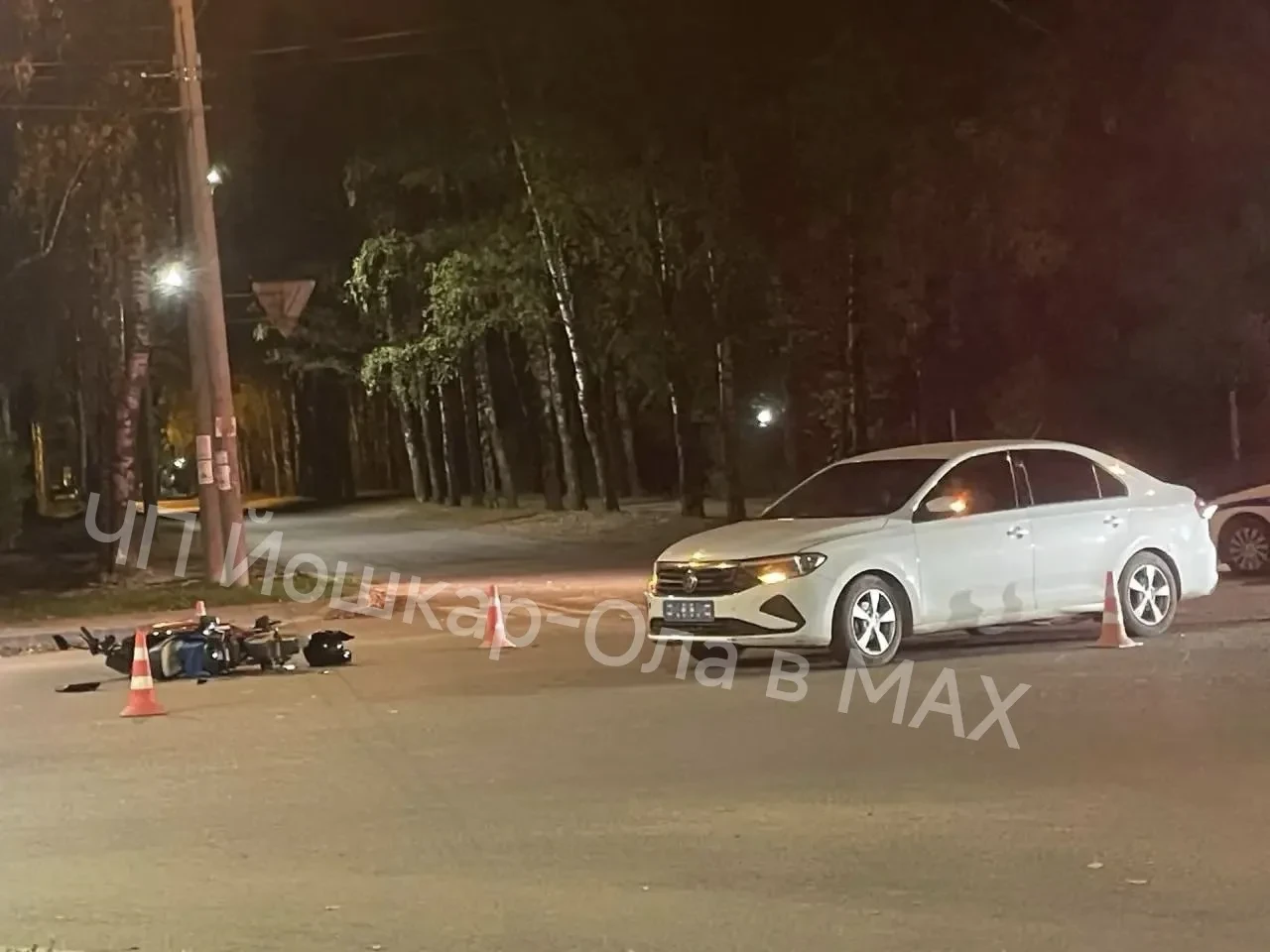 🚧 Мотоцикл попал в ДТП на перекрёстке в Йошкар-Оле